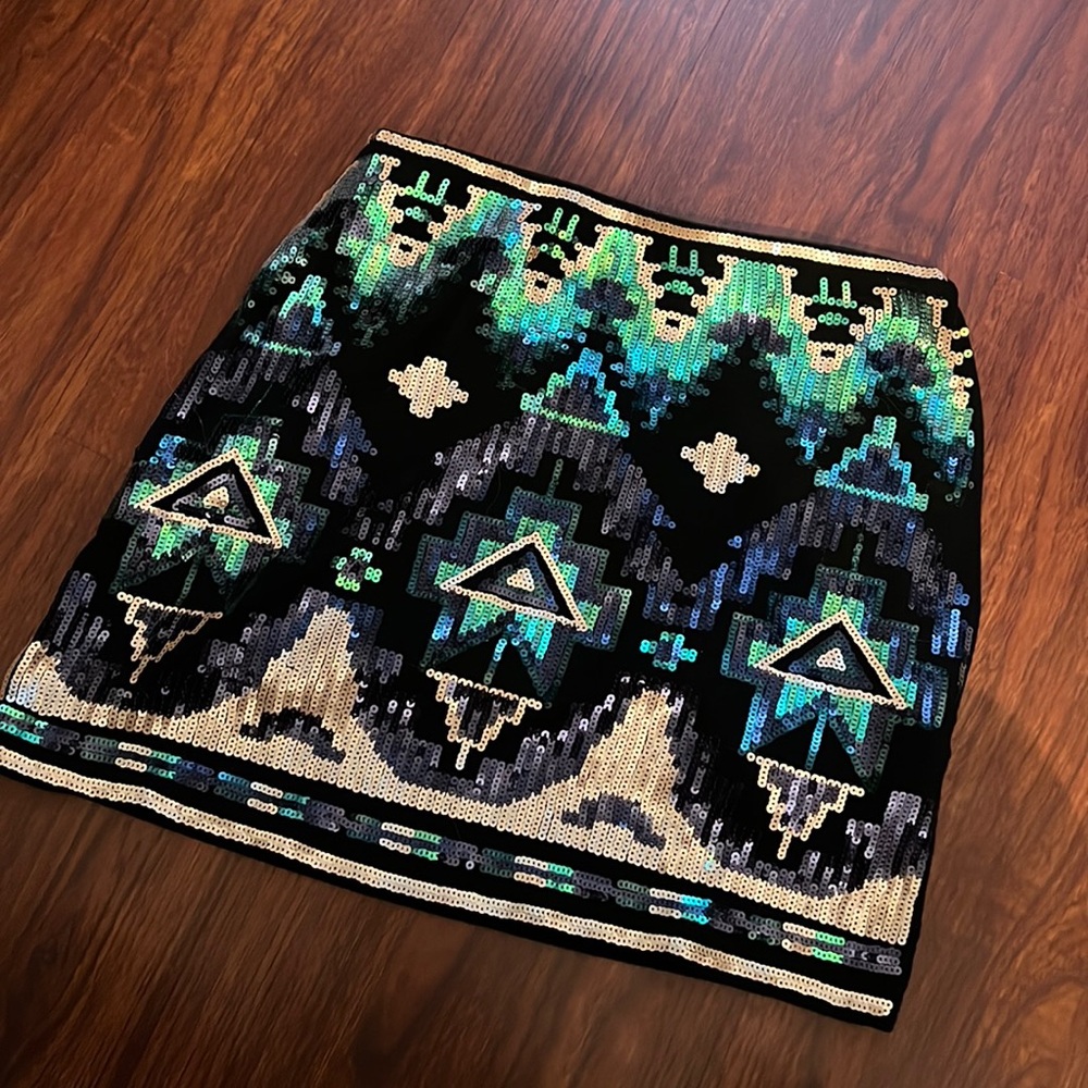 Sequence skirt